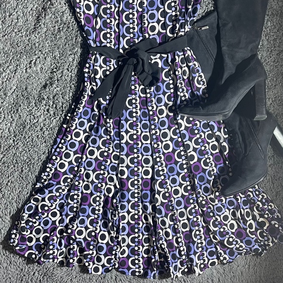 ***SALE***Fit and flair dress - Picture 3 of 4